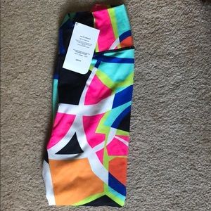 NWT Fabletics Salar Legging